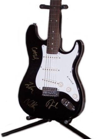Foo Fighters Authentic Band Signed Autographed Guitar COA