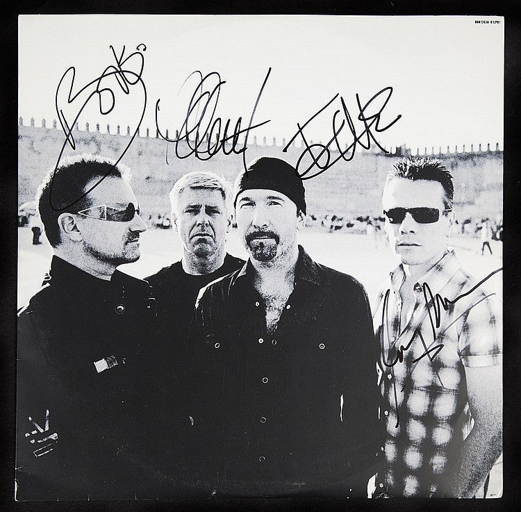 U2 SIGNED ALBUM SLEEVE
