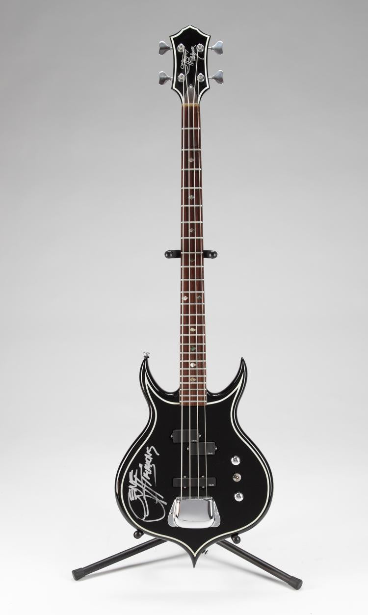 Lot 612: GENE SIMMONS SIGNED PUNISHER BASS