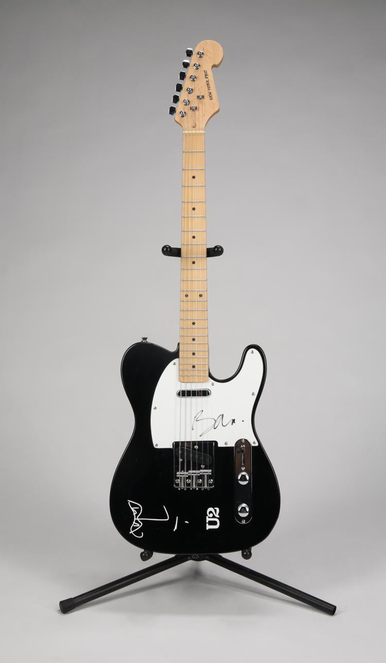 Lot 646: BONO SIGNED GUITAR