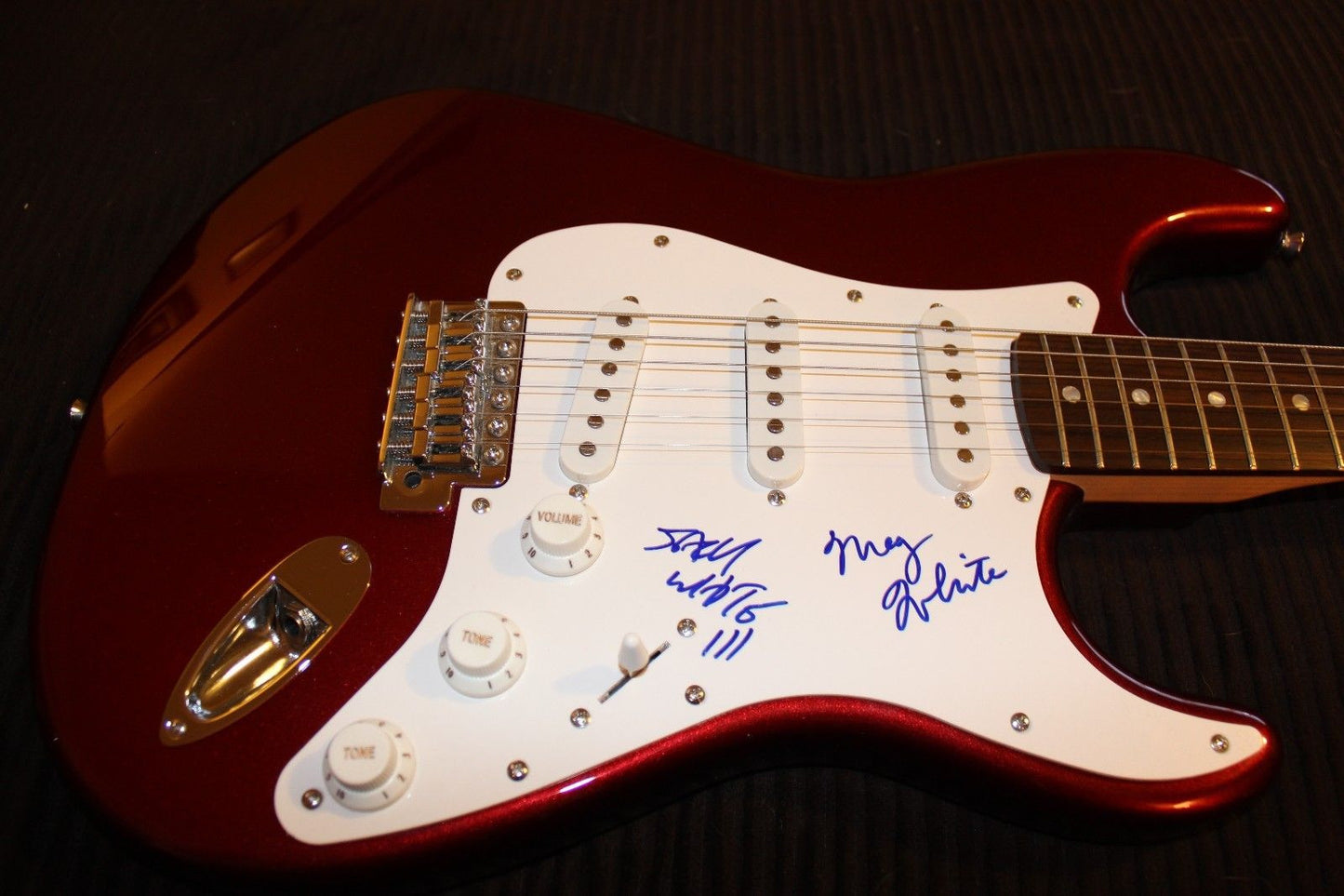 The White Stripes Jack & Meg White Signed Guitar from 2001 SUPER RARE