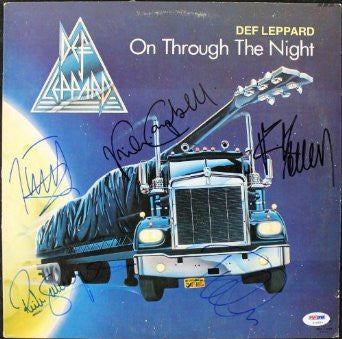 DEF LEPPARD (5) SAVAGE ELLIOTT ALLEN CAMPBELL & COLLEN SIGNED ALBUM COVER W/ VINYL CERTIFICATE OF AUTHENTICITY PSA/DNA #S14582