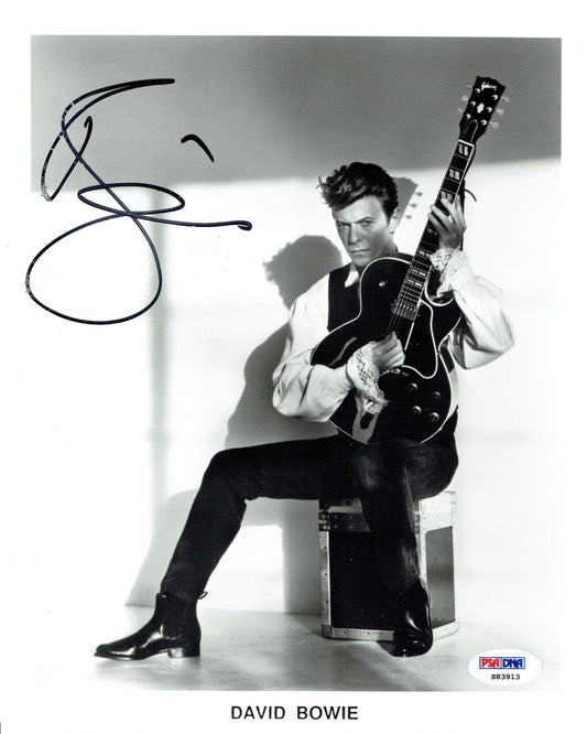 David Bowie Signed Authentic Autographed 8x10 Photo PSA-DNA #S83913