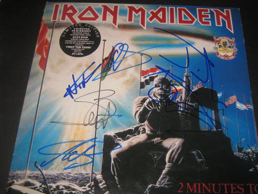 IRON MAIDEN 2 MINUTES TO MIDNIGHT Signed Album x 6