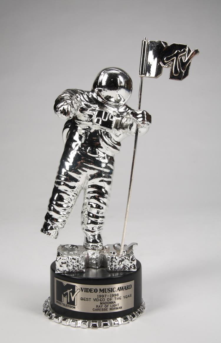 MADONNA BEST VIDEO MTV VMA MOONMAN