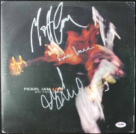 PEARL JAM (3) VEDDER, CAMERON & MCCREADY SIGNED ALBUM COVER W/ VINYL CERTIFICATE OF AUTHENTICITY PSA/DNA #T08782