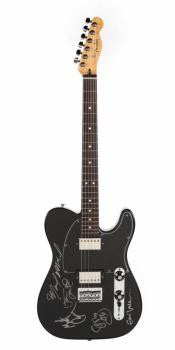 PEARL JAM SIGNED GUITAR