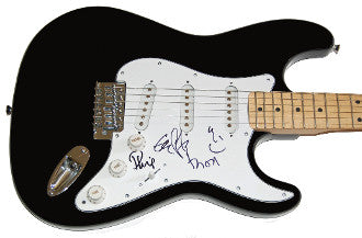 RADIOHEAD Complete Band x5 Thom Yorke Autographed Signed Guitar