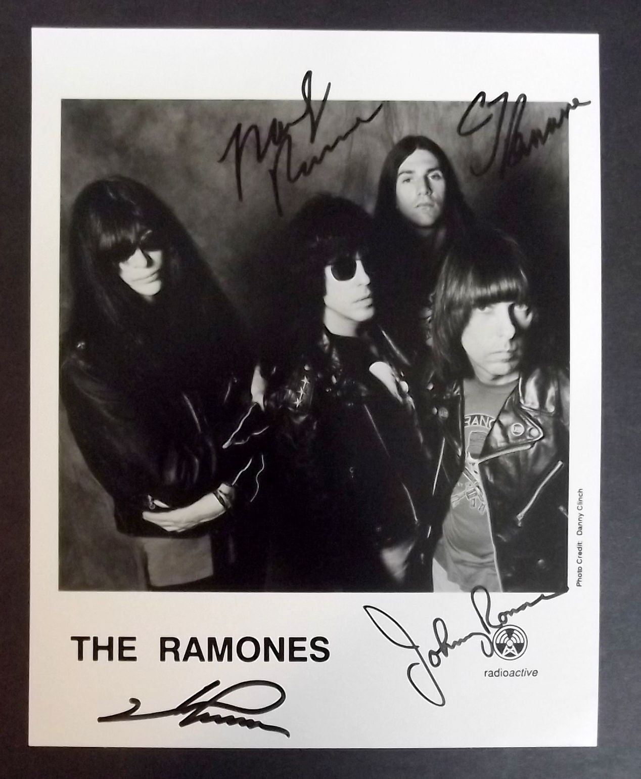 THE RAMONES (ORIGINAL AUTOGRAPH RECORD PROMO PHOTO)